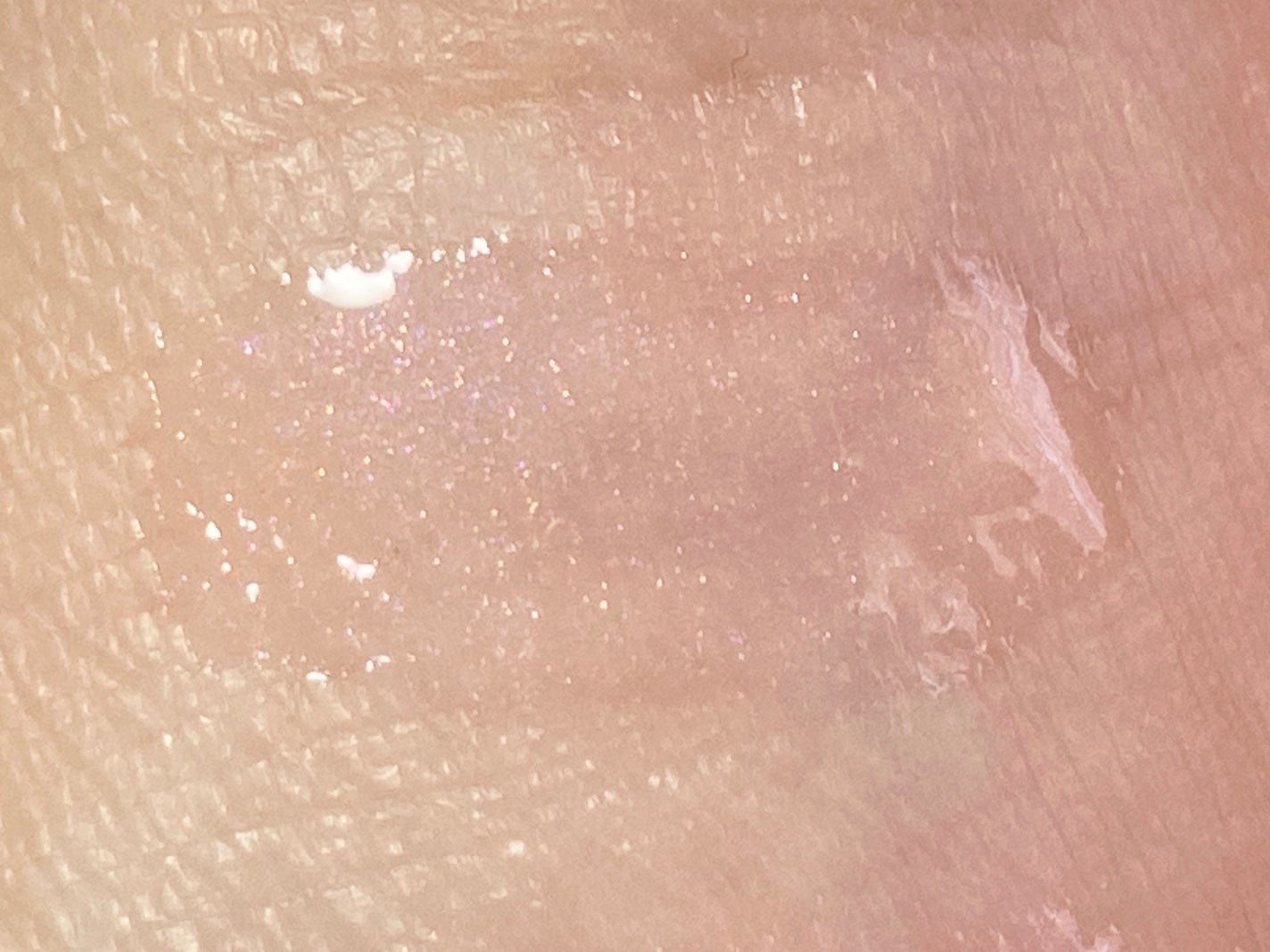 アディクション リップ オイル ティント “アウト オブ ユア シェル”/ADDICTION/リップオイルを使ったクチコミ(7枚目)