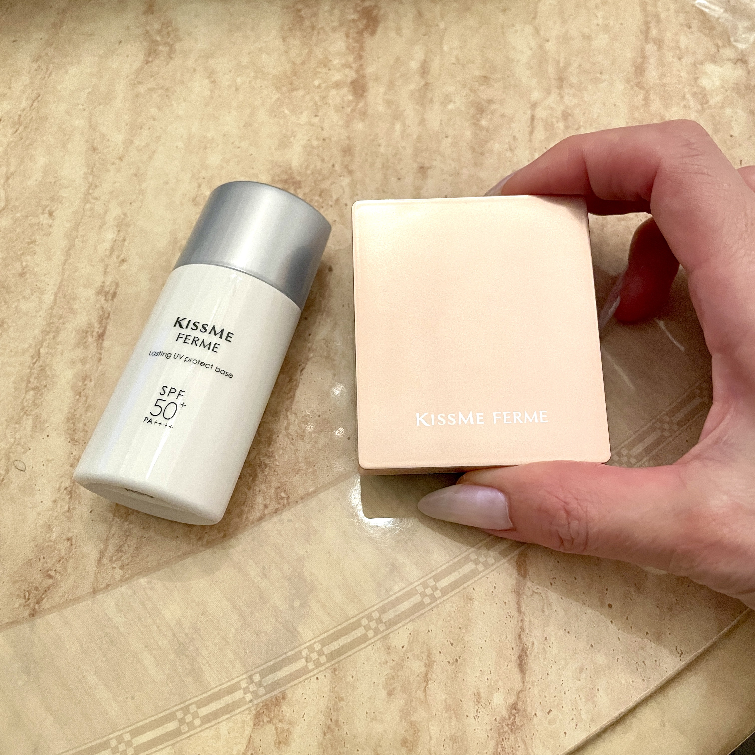 キスミー フェルム シルキーフィットファンデ 02 オークル/キスミー フェルム/パウダーファンデーションを使ったクチコミ（2枚目）