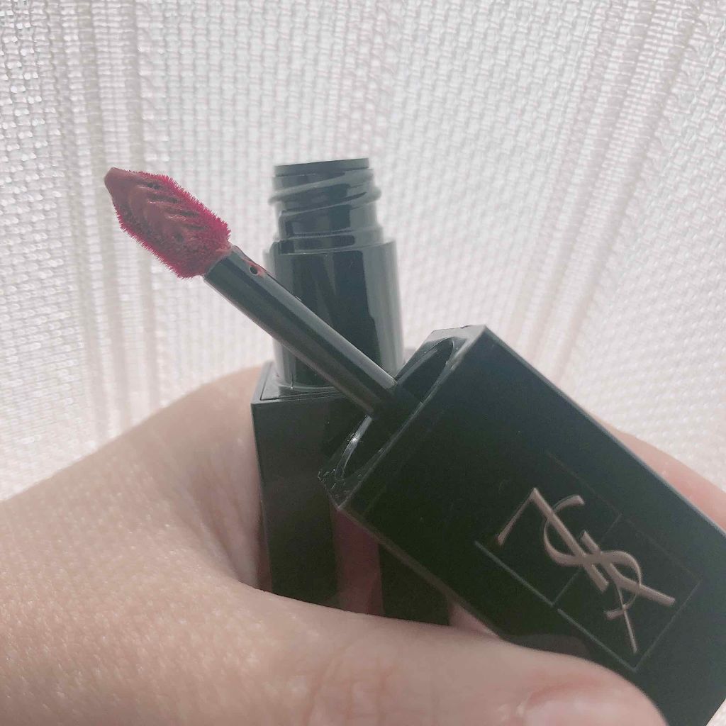 ルージュ ピュールクチュール ヴェルニ ヴィニルクリーム/YVES SAINT LAURENT BEAUTE/口紅を使ったクチコミ(2枚目)