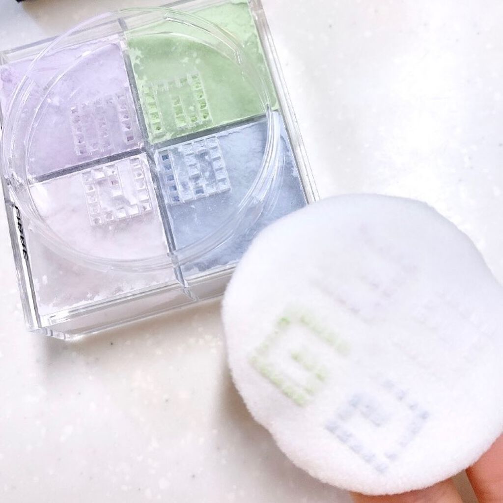 プリズム・リーブル/GIVENCHY/ルースパウダーを使ったクチコミ（2枚目）