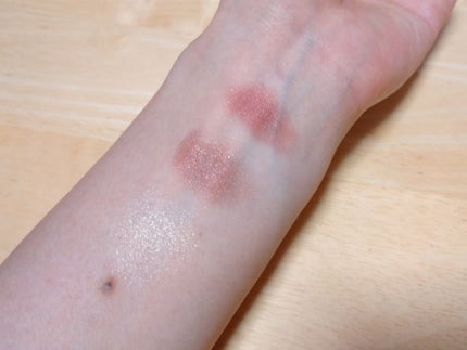 トーンアップアイシャドウ/CEZANNE/アイシャドウパレットを使ったクチコミ(2枚目)