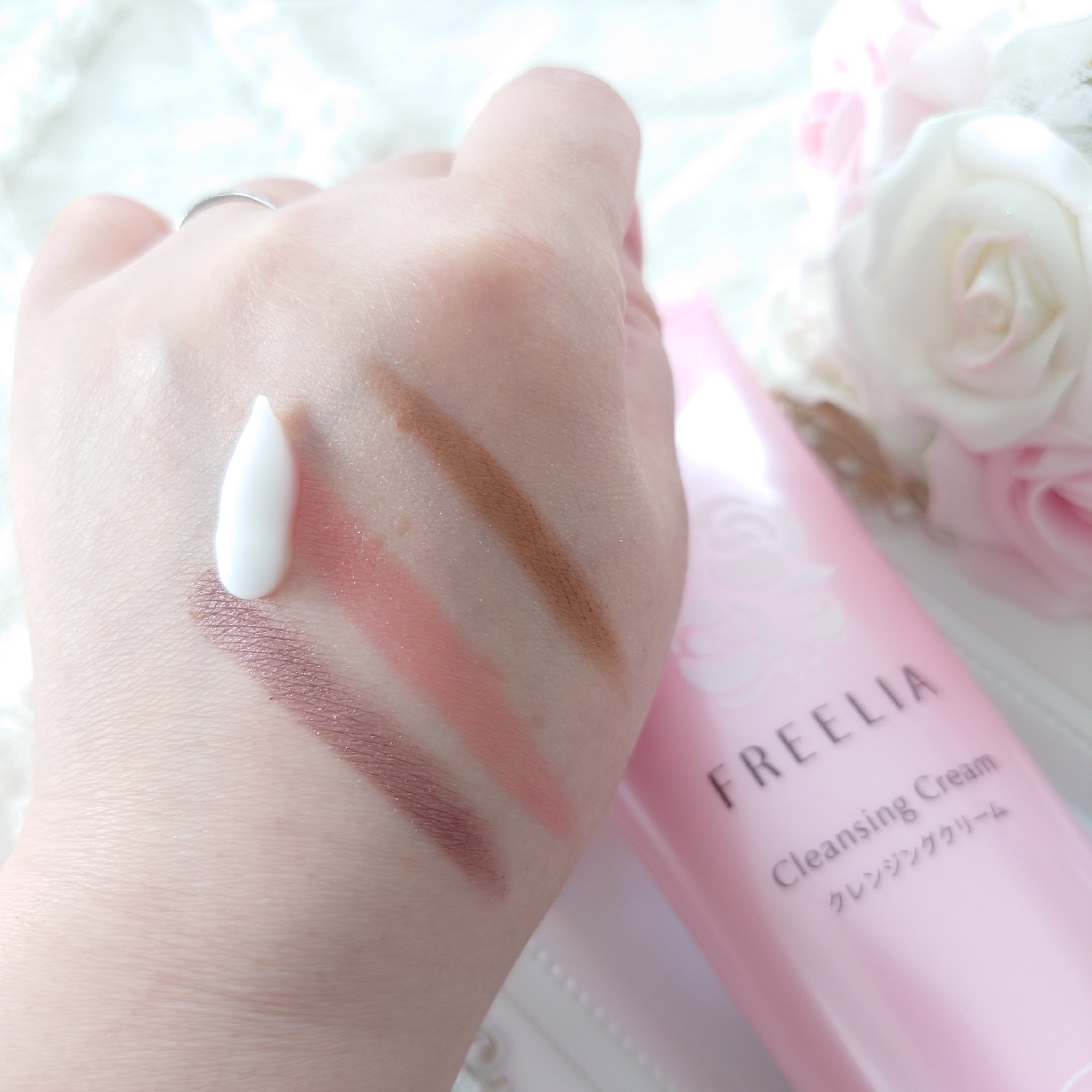 フリーリアクレンジングクリームE/コープ/クレンジングクリームを使ったクチコミ（3枚目）