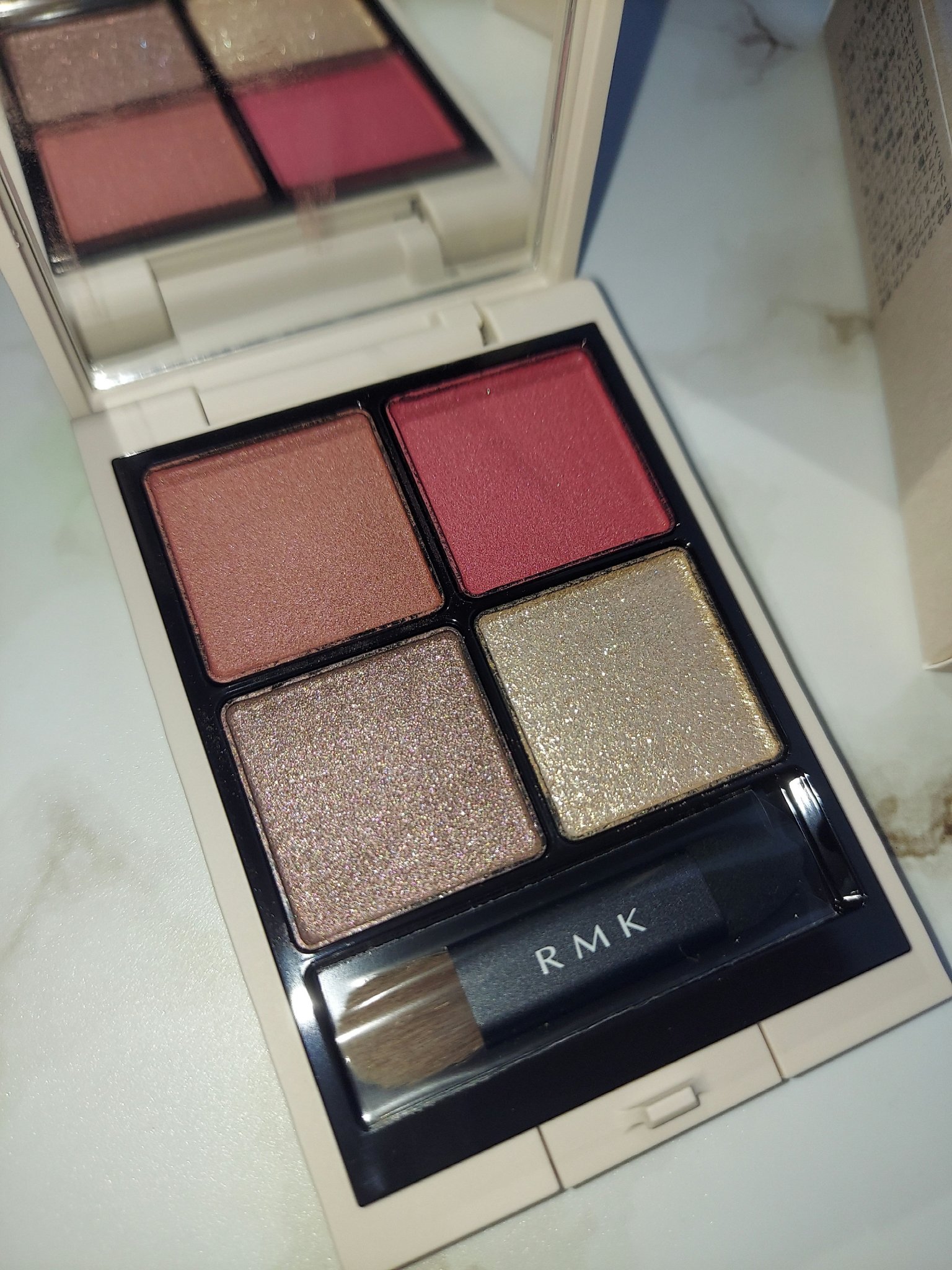 RMK シンクロマティック アイシャドウパレット 08 エンチャンティング/RMK/アイシャドウパレットを使ったクチコミ（1枚目）