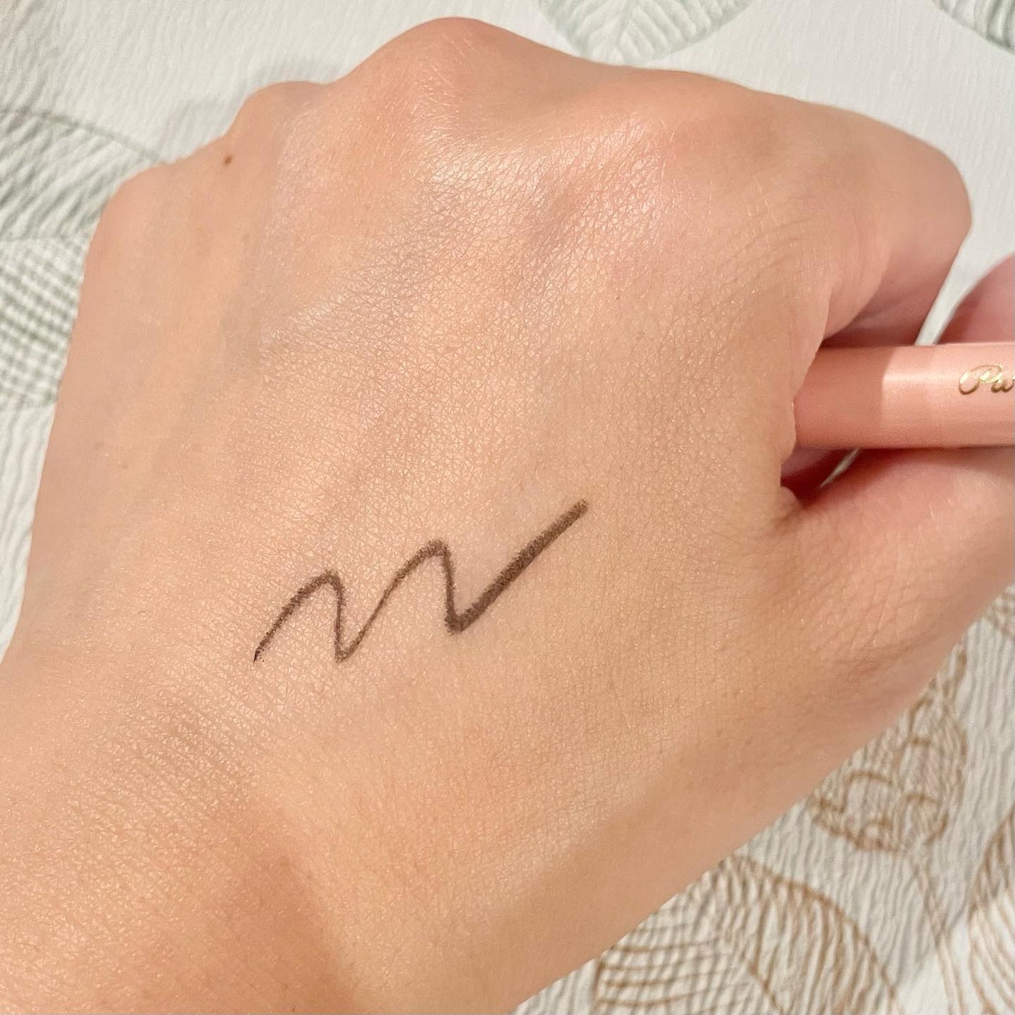 ペンシルアイライナーex/パラドゥ/ペンシルアイライナーを使ったクチコミ(6枚目)