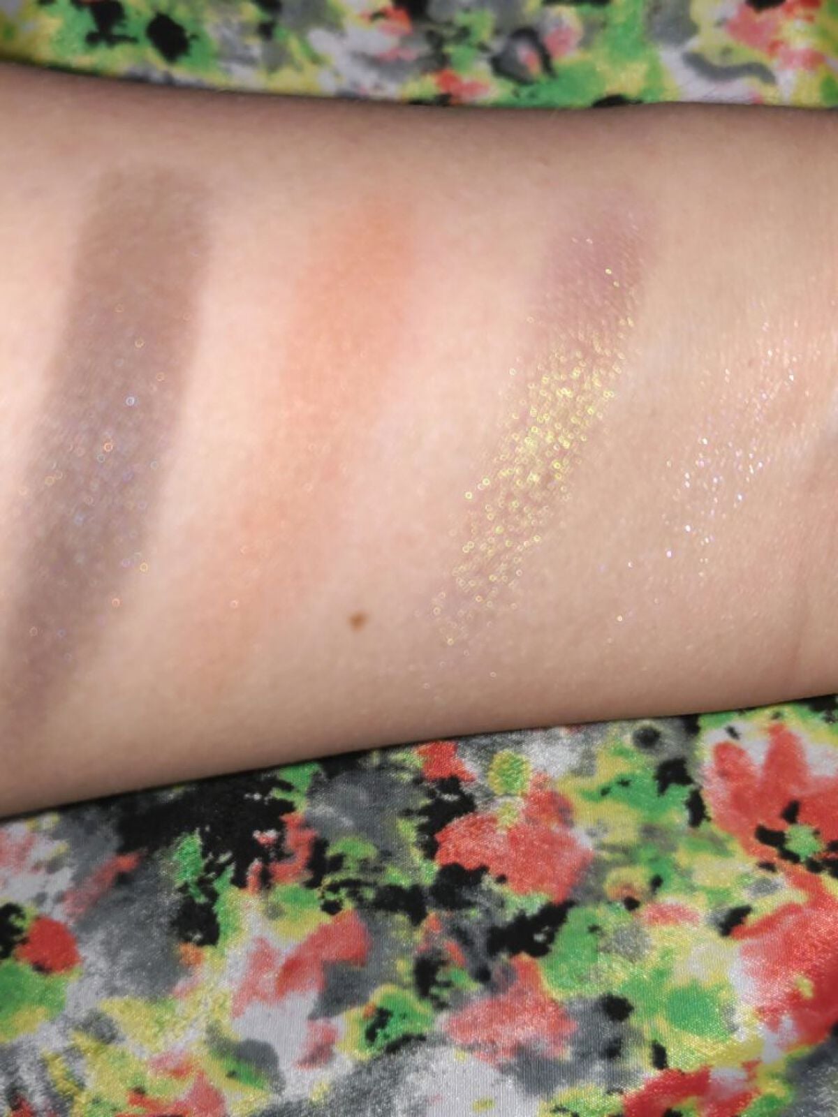 シグニチャー カラー アイズ/SUQQU/アイシャドウパレットを使ったクチコミ(6枚目)