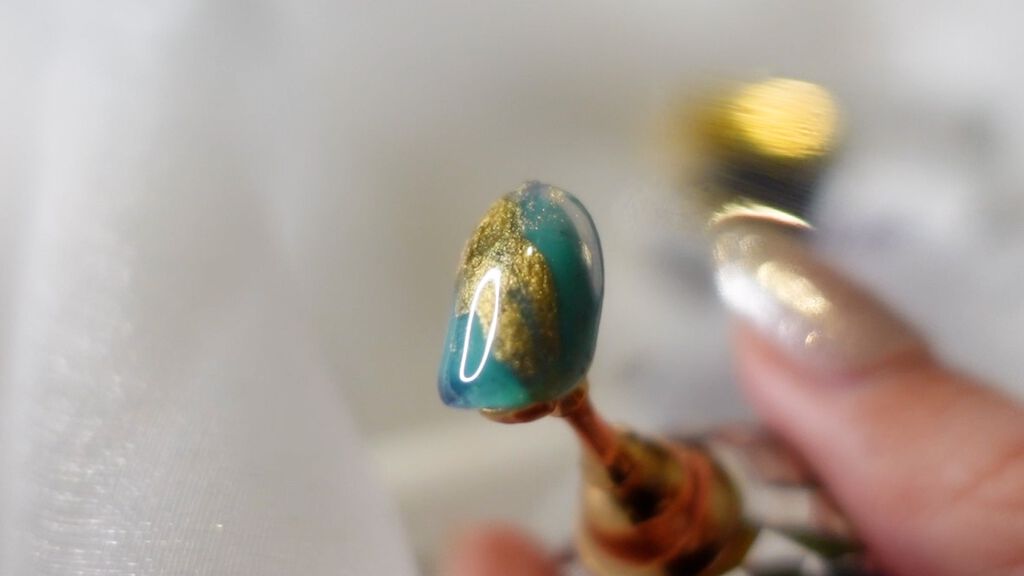 クイッククリスタルコートⅡ/ネイリスト/ネイルトップコートを使ったクチコミ（3枚目）