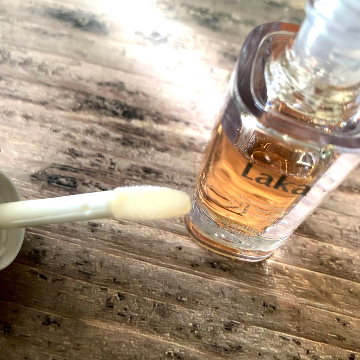 スージングヴィーガンリップオイル/Laka/リップオイルを使ったクチコミ(5枚目)