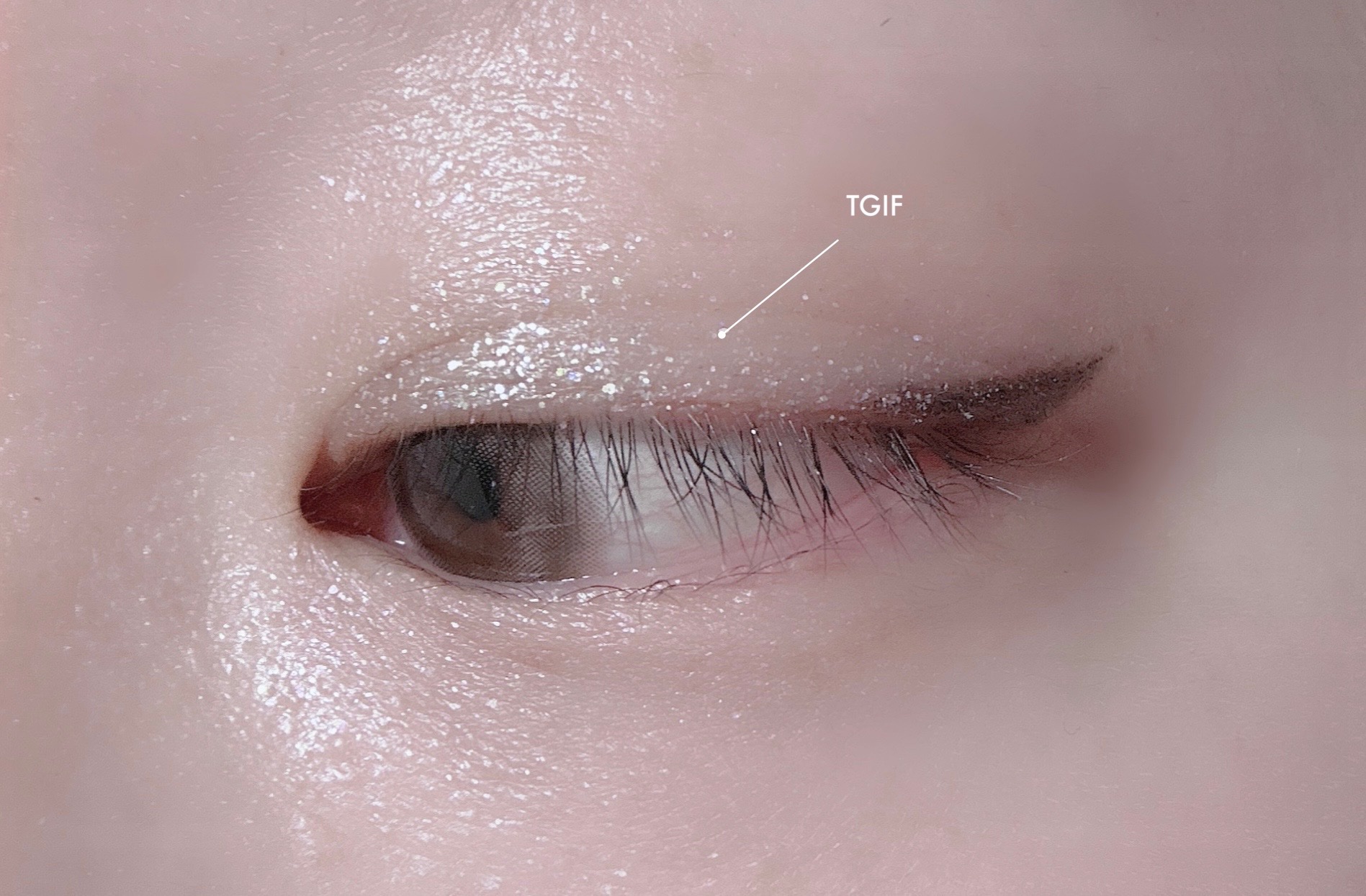 リキッド グリッター J02 Ambivalence/DIDION/グリッターを使ったクチコミ（3枚目）