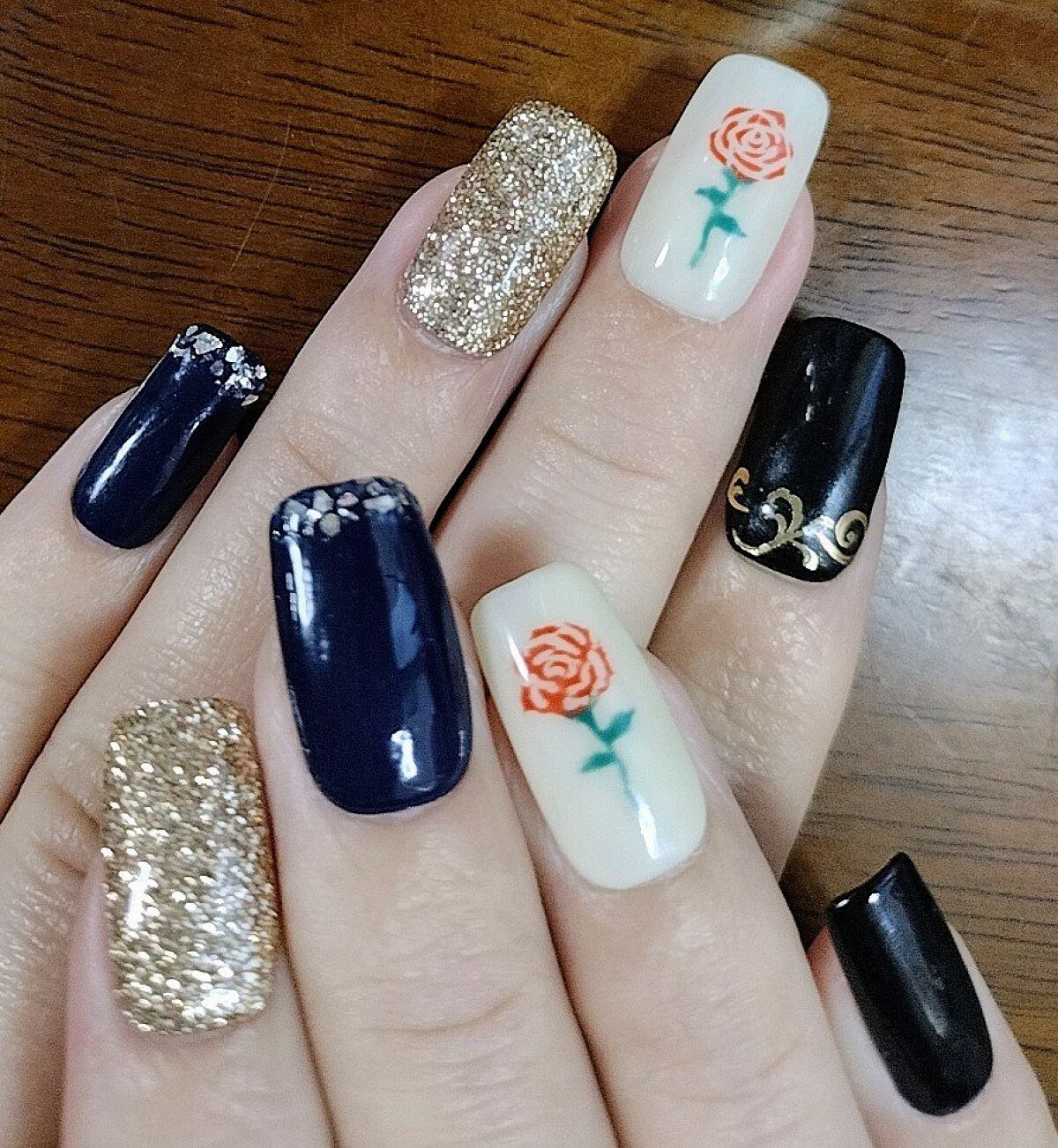 パル カラージェル ブラック/キャンドゥ/ジェルネイルを使ったクチコミ（2枚目）