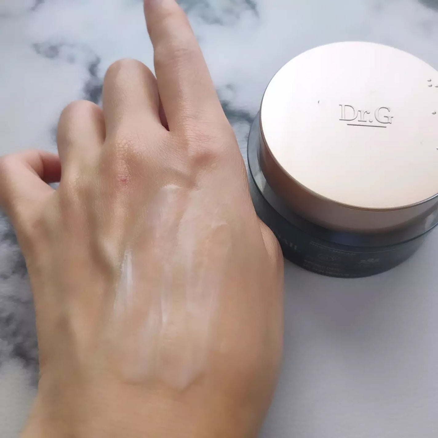 ブラックスネイル クリーム/Dr.G/フェイスクリームを使ったクチコミ(8枚目)