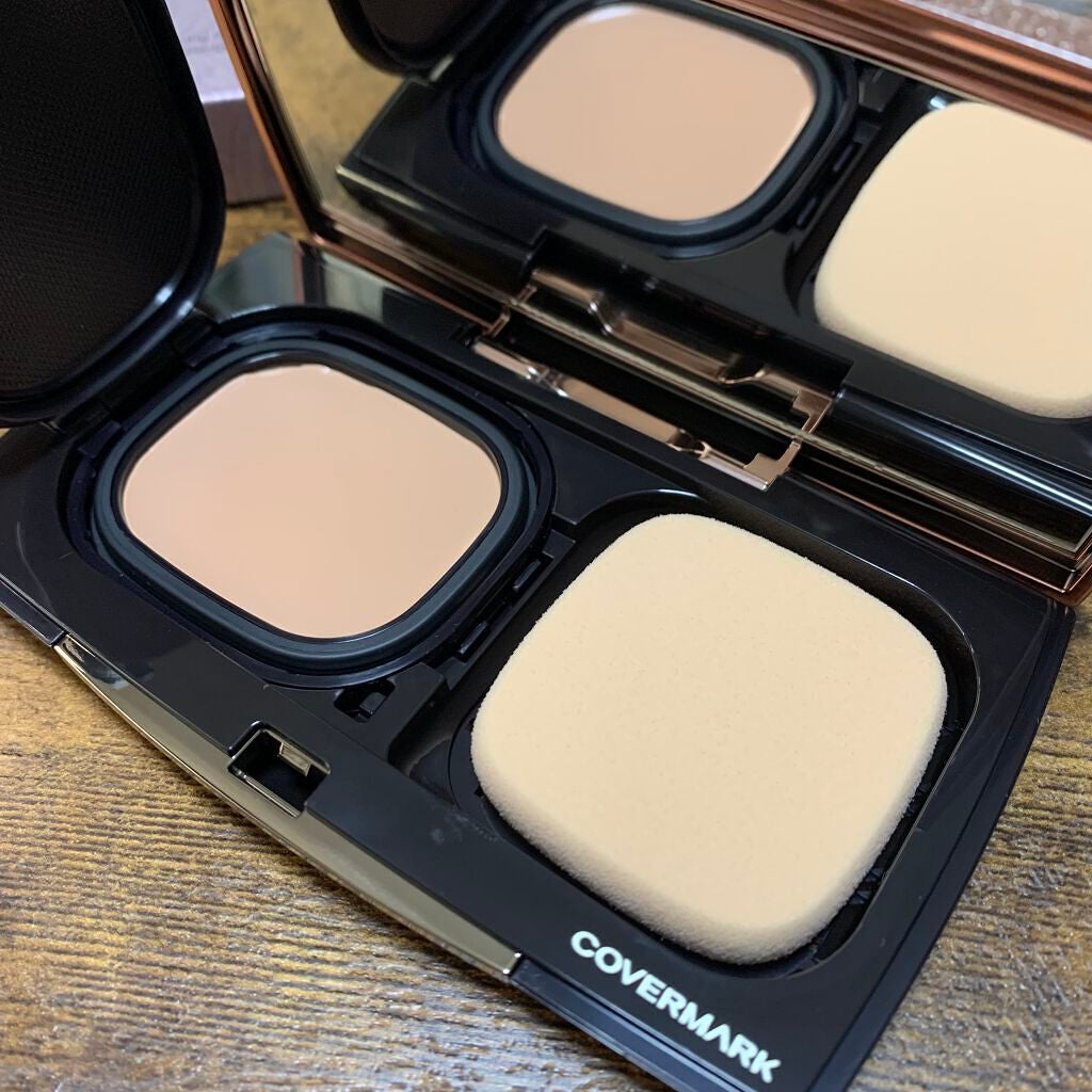 フローレス フィット/COVERMARK/クリーム・エマルジョンファンデーションを使ったクチコミ(2枚目)