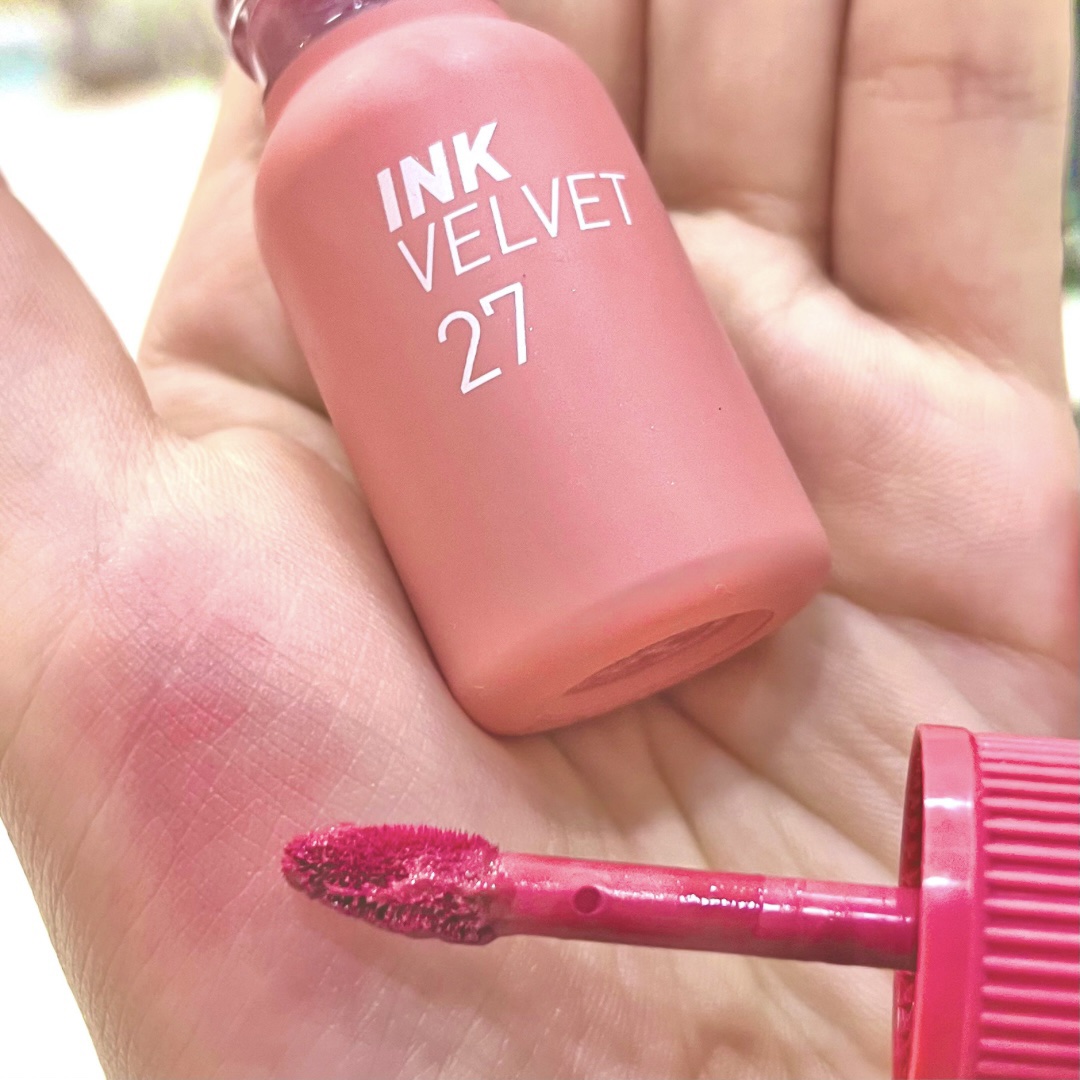 インク ベルベット 27 ストロベリー ヌード(STRAWBERRY NUDE)/PERIPERA/口紅を使ったクチコミ（2枚目）