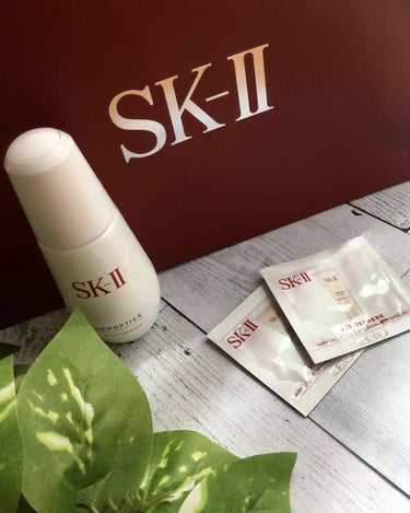 SK-II ジェノプティクス スポット エッセンスのクチコミ「🌸sk- II ジェノプティクス スポット エッセンス🌸

オーラエッセンスと比べるとオーラエ.....」（1枚目）