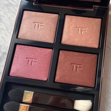 アイ カラー クォード/TOM FORD BEAUTY/アイシャドウパレットを使ったクチコミ(2枚目)