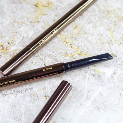 Arch Brow Sculpting Pencil/HOURGLASS/アイブロウペンシルを使ったクチコミ(1枚目)