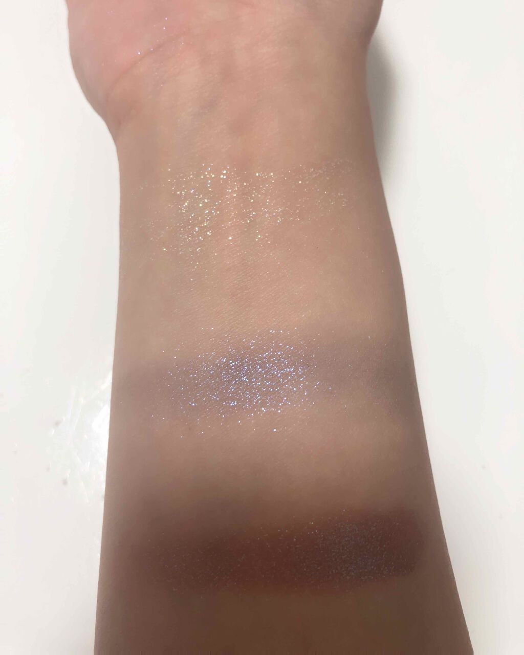 マルチグリッターカラー/ENBAN TOKYO/単色アイシャドウを使ったクチコミ（2枚目）