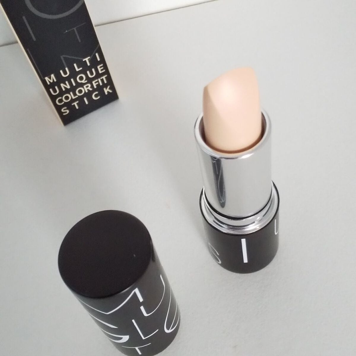 マルチユニーク カラーフィットスティック/EGLIPS/化粧下地を使ったクチコミ(2枚目)