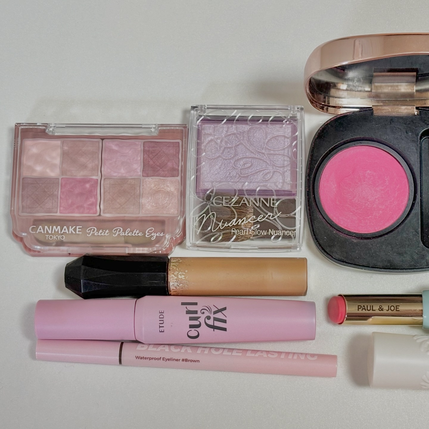 リップスティック N 210 黄金のバラ/PAUL & JOE BEAUTE/口紅を使ったクチコミ（2枚目）