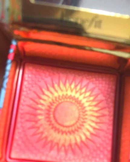 ギャリフォーニア/ベネフィット/パウダーチークを使ったクチコミ(1枚目)