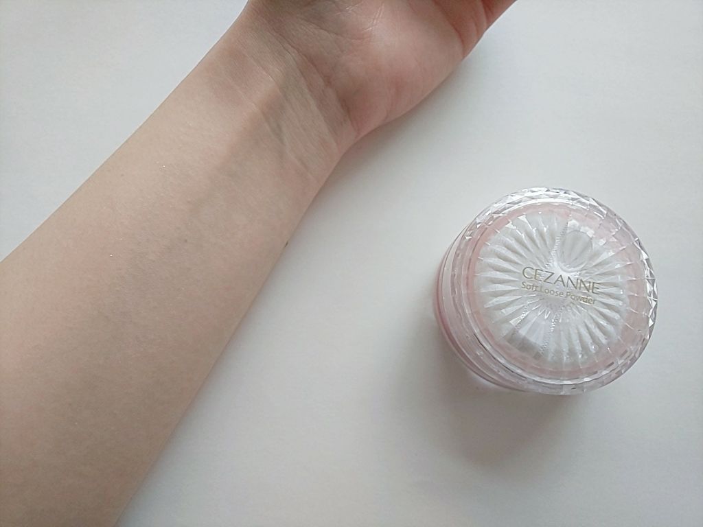 うるふわ仕上げパウダー/CEZANNE/ルースパウダーを使ったクチコミ(4枚目)