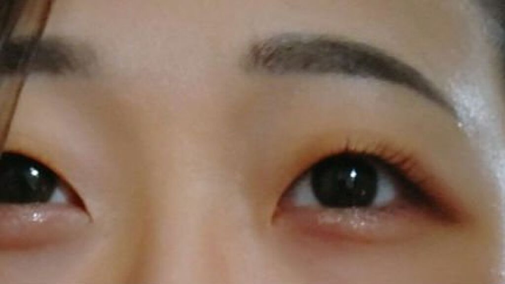 リキッド グリッター シャドウ/rom&nd/グリッターを使ったクチコミ（1枚目）