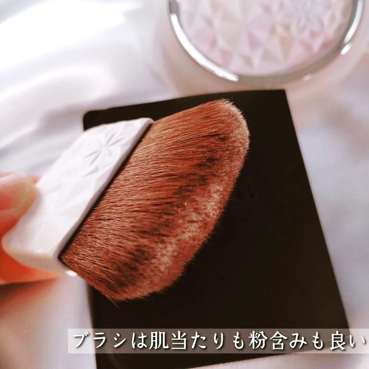 AQ オーラ リフレクター/DECORTÉ/プレストパウダーを使ったクチコミ(5枚目)