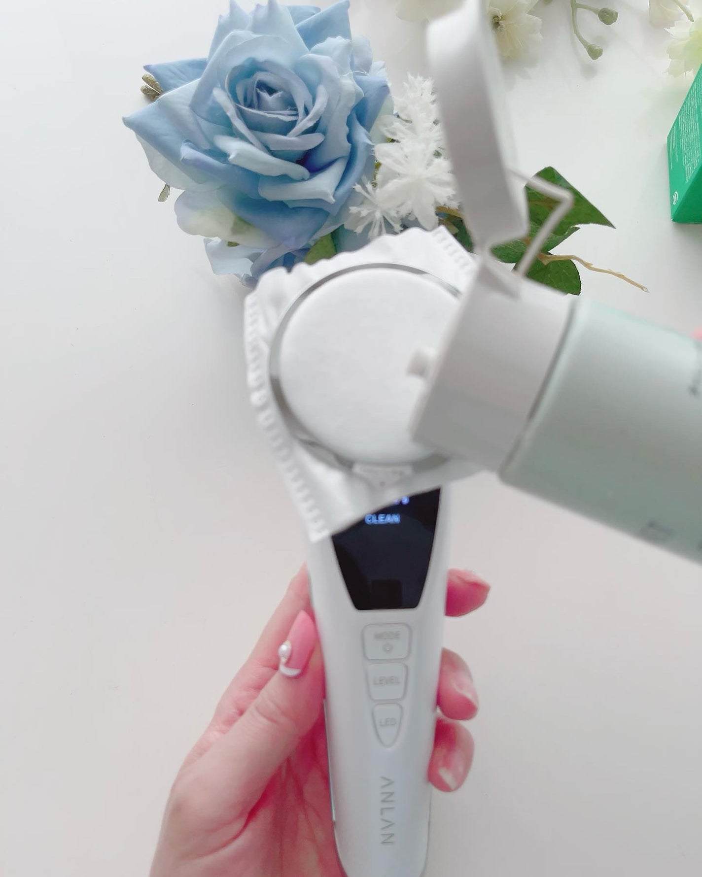 温冷美顔器PRO/ANLAN/美顔器・マッサージを使ったクチコミ(3枚目)