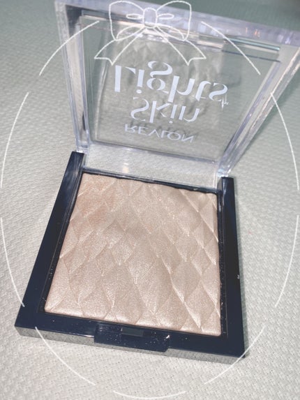 スキンライト プリズマティック ハイライター/REVLON/プレストパウダーを使ったクチコミ(1枚目)
