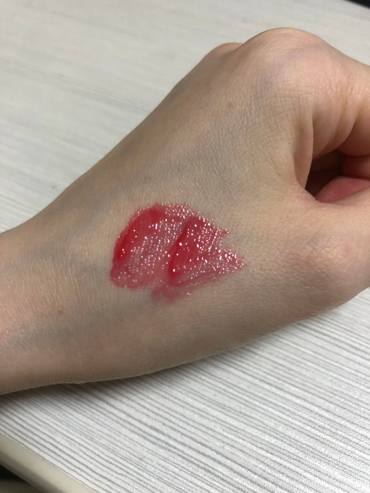 シマリング リップジャム/THREE/リップグロスを使ったクチコミ(3枚目)