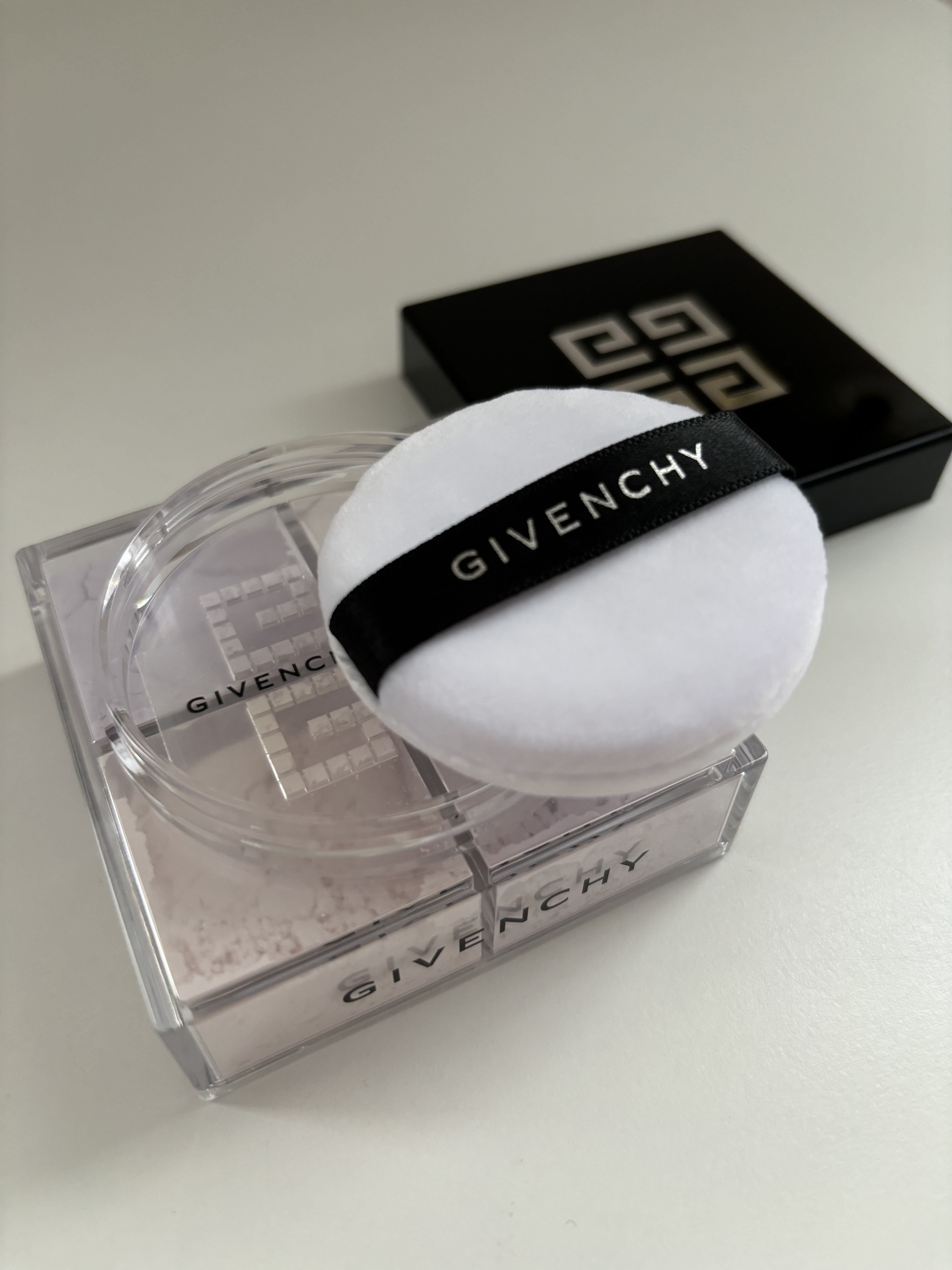 プリズム・リーブル/GIVENCHY/ルースパウダーを使ったクチコミ（3枚目）