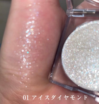 CipiCipi シピシピ ブリンブリンハイライター　のクチコミ「Cipicipi新作🎀🧸
ダイヤモンド級のハイライト💎💍🤍





今回紹介するのは↓

C.....」（2枚目）