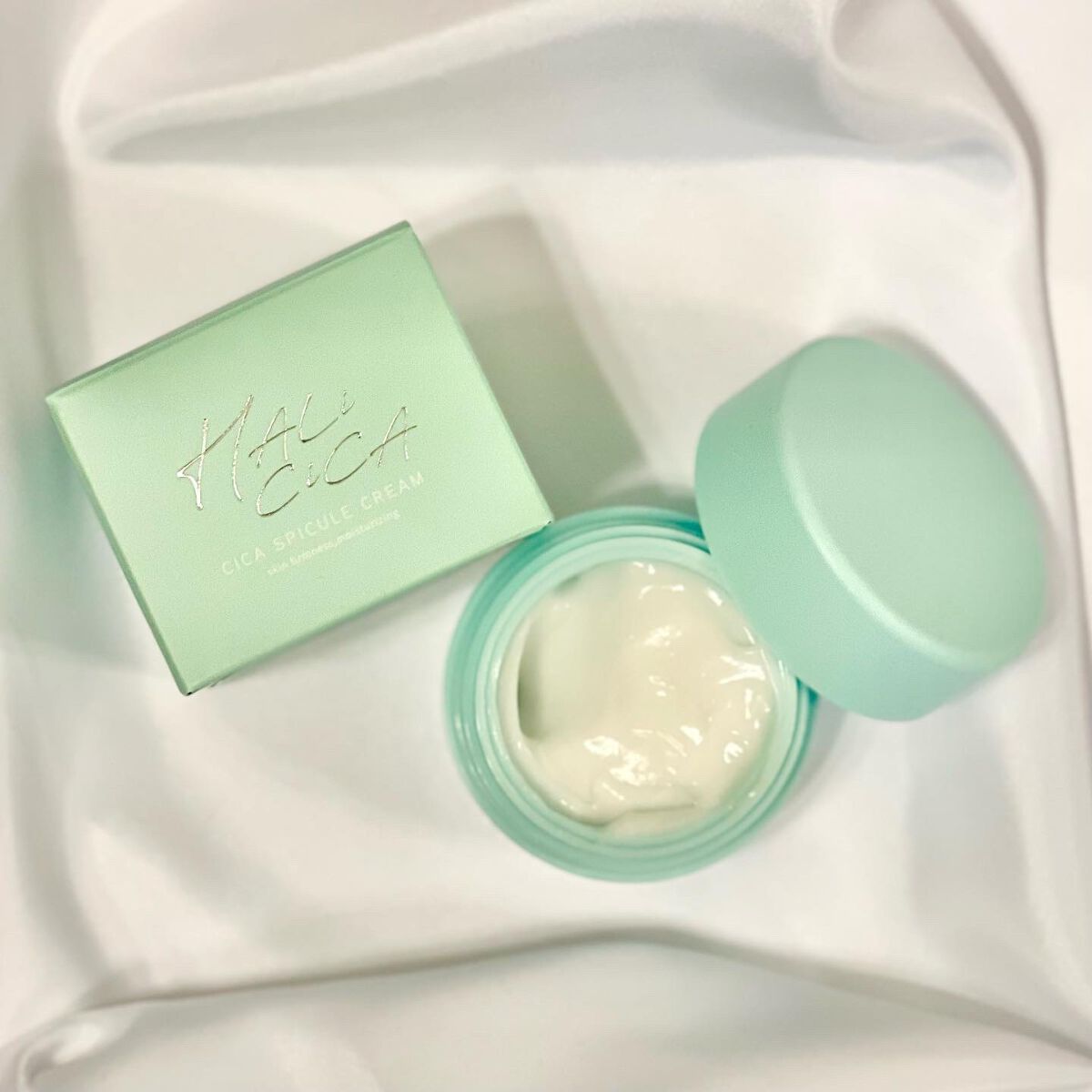 szk0810 on LIPS 「@ruban__blancのシカクリーム🦌✨いつものスキン..」(2枚目)