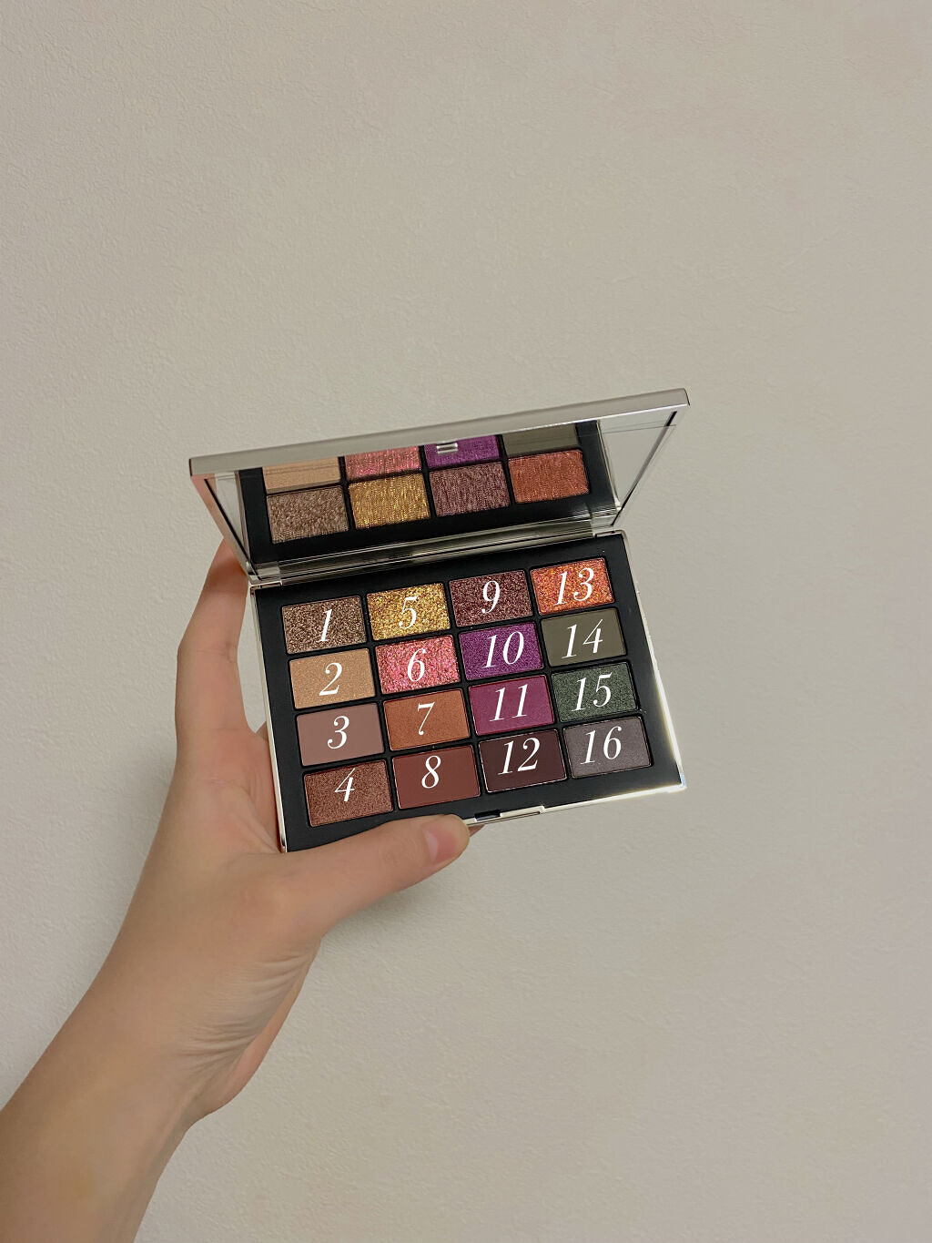 ルージュアーティスト メタリック 002ヒプノテｨックラスト/MAKE UP FOR EVER/口紅を使ったクチコミ（3枚目）