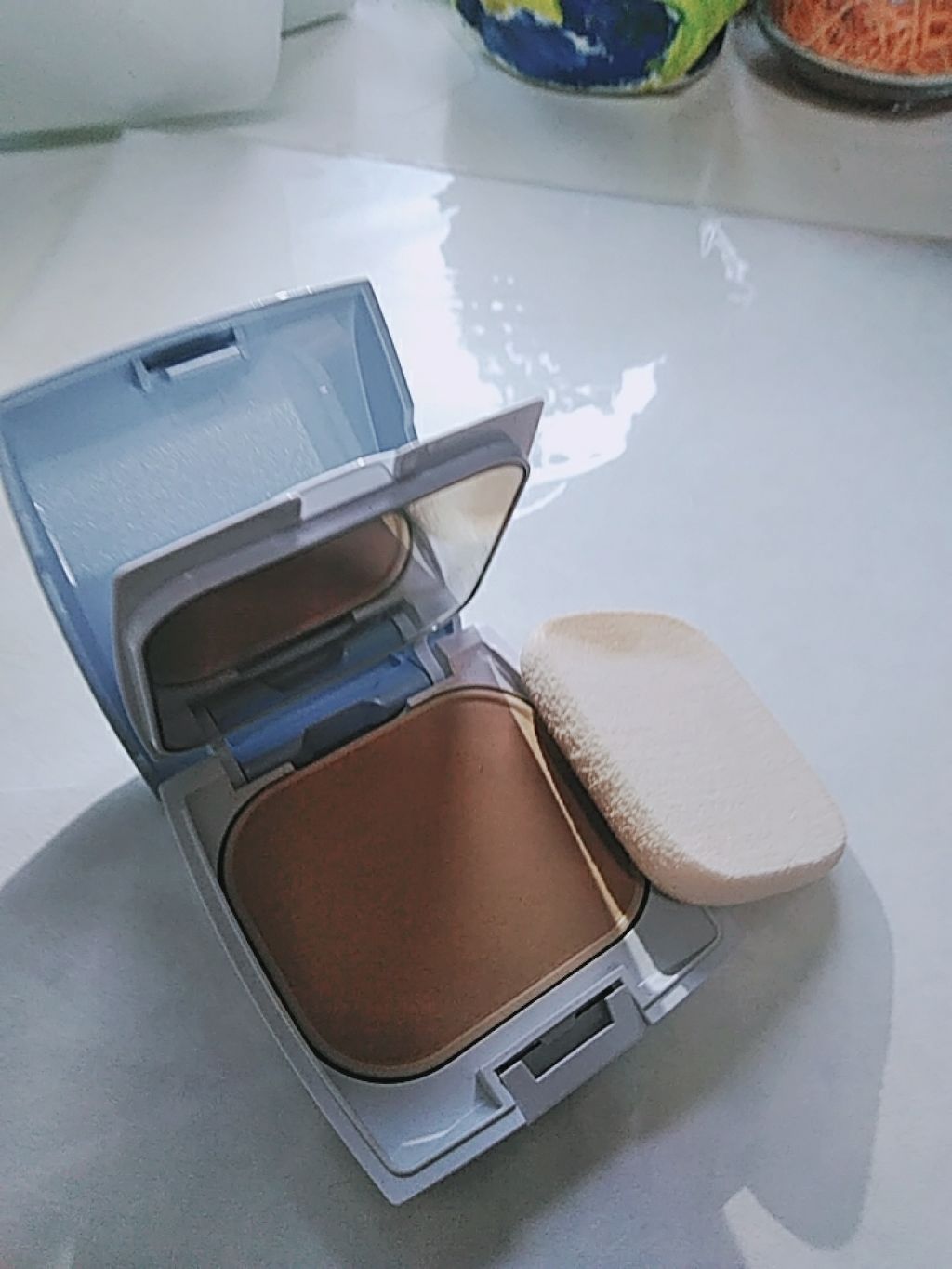 UV バイ ケーキ(スポンジ入り)/ちふれ/パウダーファンデーションを使ったクチコミ（3枚目）