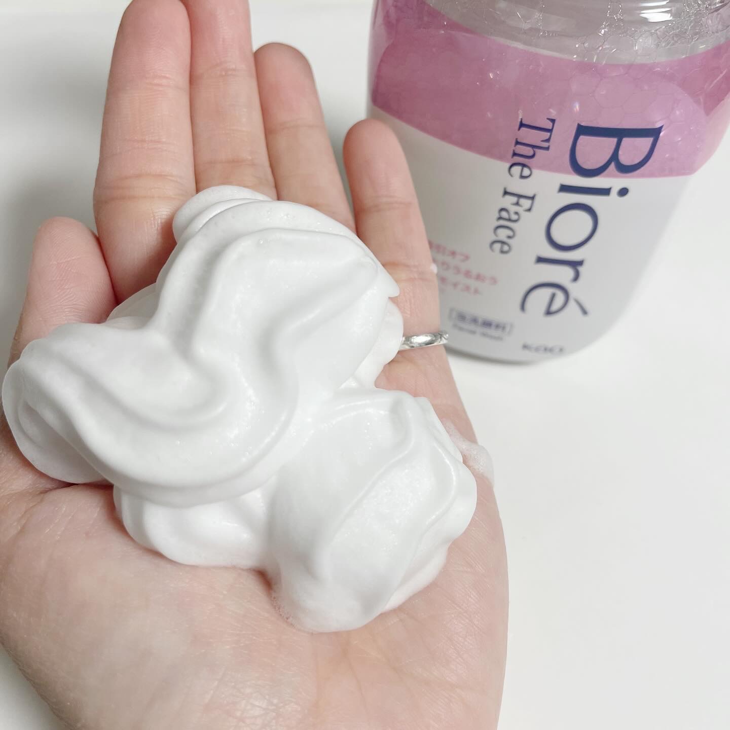 ビオレ ザフェイス 泡洗顔料 ディープモイスト/ビオレ/泡洗顔を使ったクチコミ（3枚目）