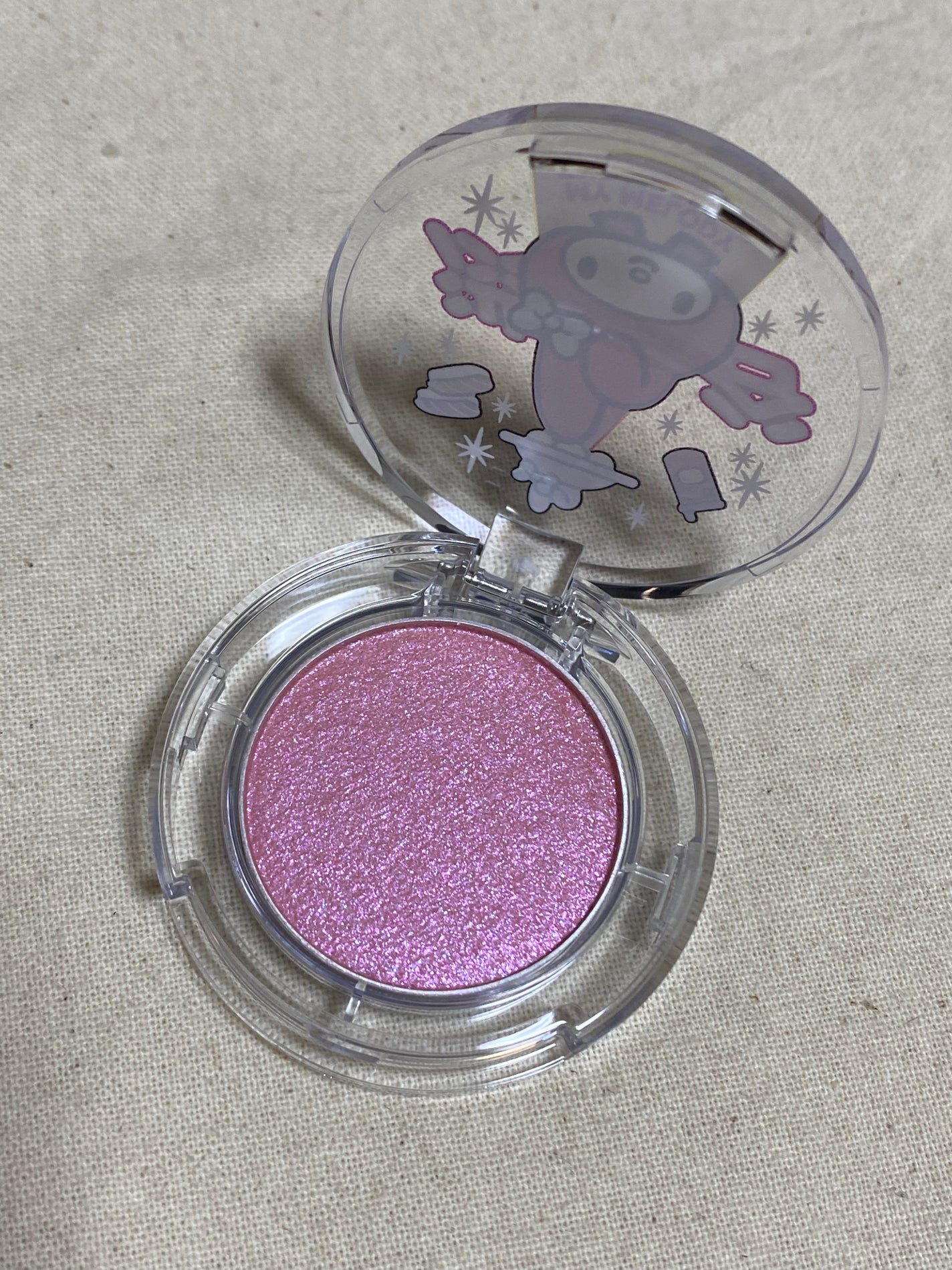 マルチグリッターカラー/ENBAN TOKYO/単色アイシャドウを使ったクチコミ(2枚目)