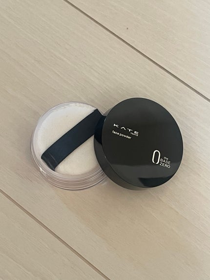 ケイト フェイスパウダーZ(オイルブロック)/KATE/ルースパウダーを使ったクチコミ(2枚目)