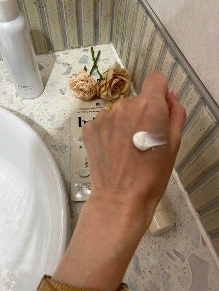 by365 パウダリーUVクリーム/ナリスアップ/日焼け止めクリームを使ったクチコミ(2枚目)