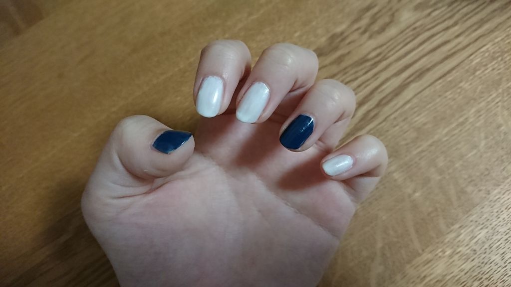 カラフルネイルズ/キャンメイク/マニキュアを使ったクチコミ（2枚目）