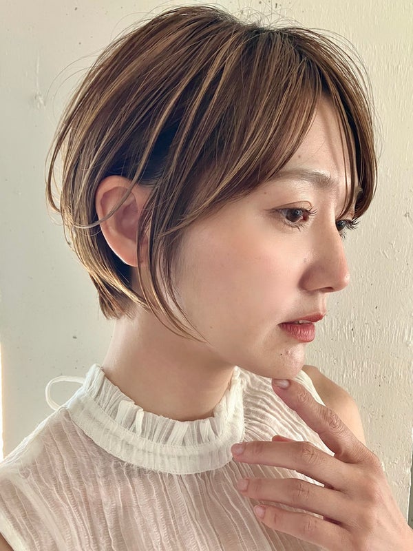 髪のハイライトカラー人気おすすめ特集!ブリーチなしやボブ向けも♡髪のダメージやセルフの入れ方も解説の画像