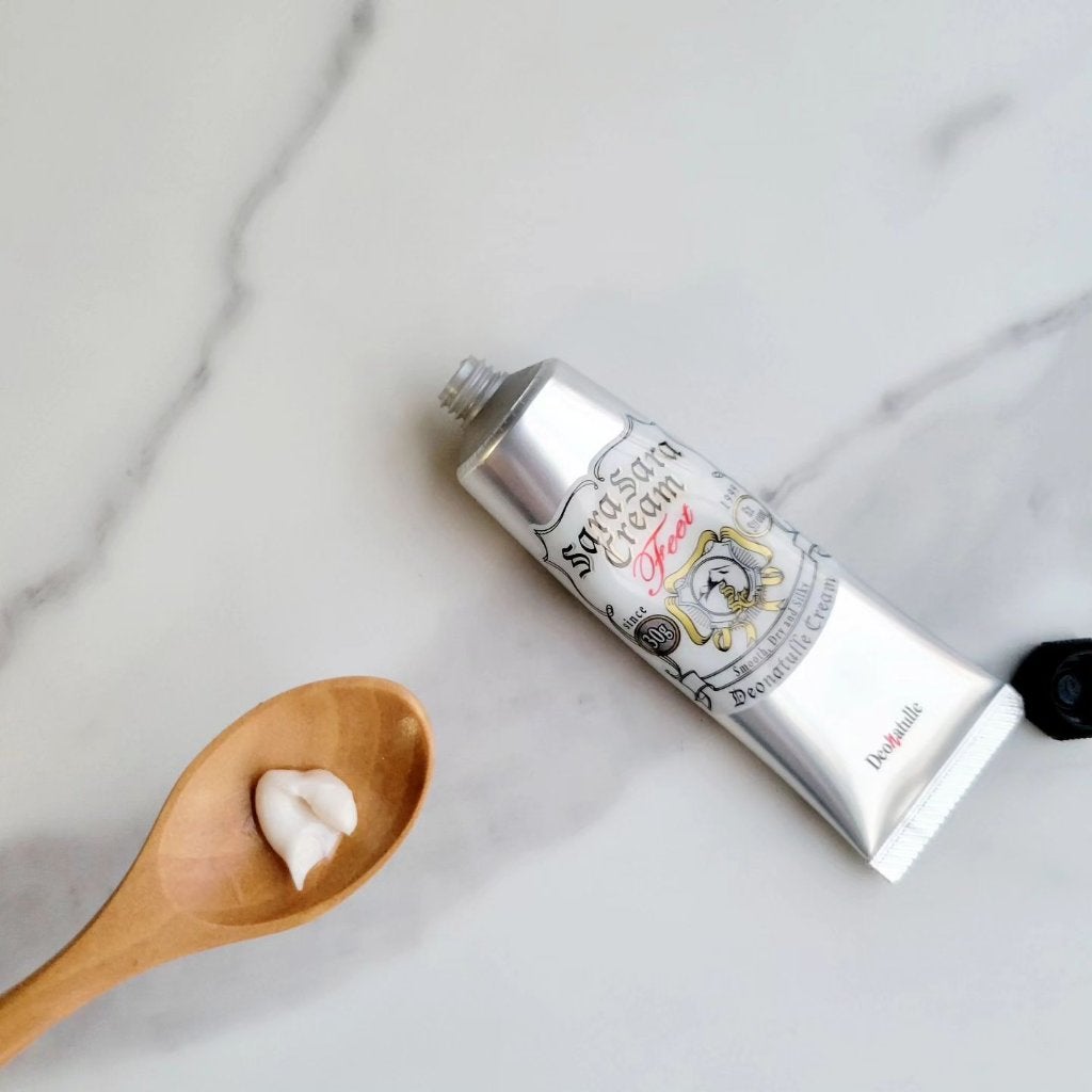 薬用足指さらさらクリーム/デオナチュレ/デオドラント・制汗剤を使ったクチコミ(3枚目)