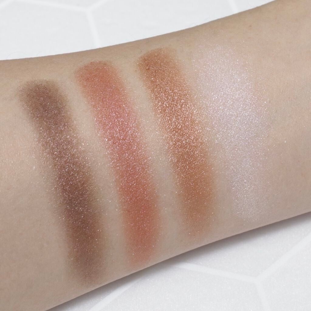 UR GLAM VELVET EYE COLOR PALETTE/U R GLAM/アイシャドウパレットを使ったクチコミ(2枚目)