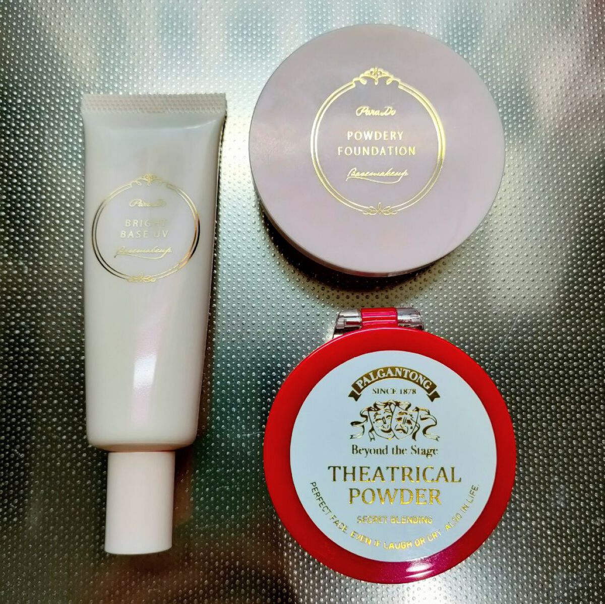 シアトリカルパウダーN クリアホワイト/パルガントン/ルースパウダーを使ったクチコミ（1枚目）