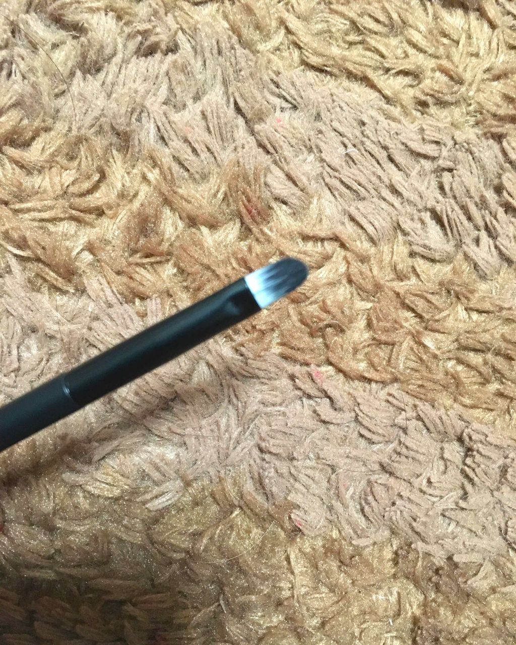 UR GLAM　EYESHADOW BRUSH B/U R GLAM/メイクブラシを使ったクチコミ（3枚目）