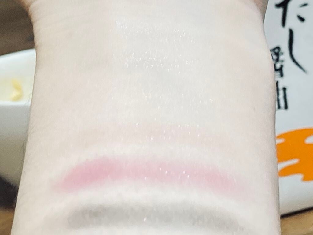 ノンノン on LIPS 「今月購入のメイク品の一つです⭐️季節に関係なく使える魅力と、独..」(3枚目)