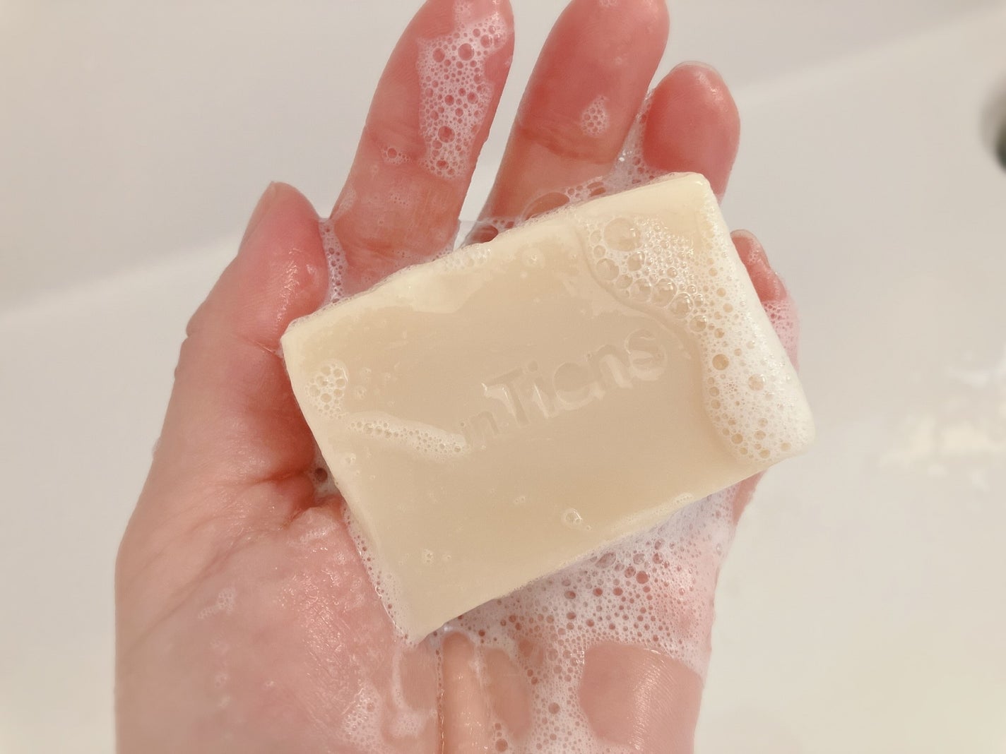 ぴぴちゃん22@フォロバ100% on LIPS 「アンティアンの人気No,1💓無添加手作り洗顔石鹸ラベンダーハニ..」(3枚目)