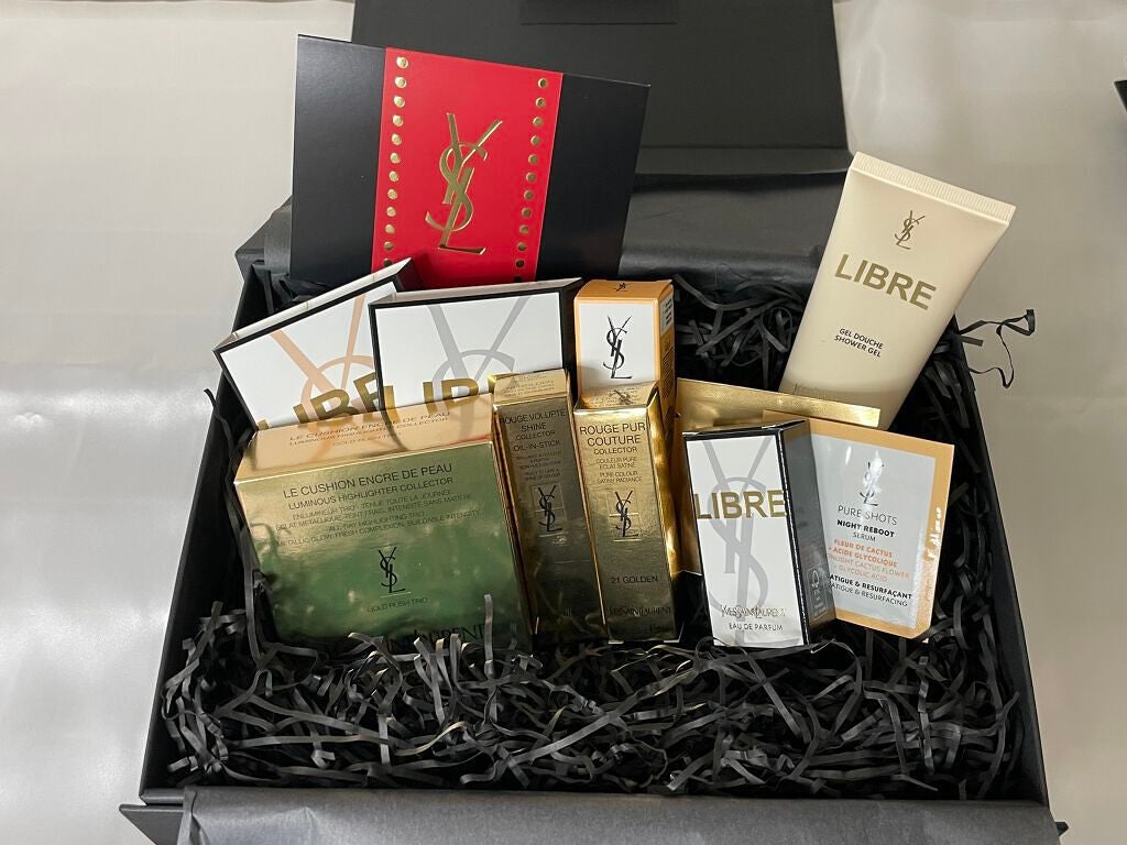 アンクル ド ポー ルクッション ゴールドラッシュ ハイライター/YVES SAINT LAURENT BEAUTE/リキッドハイライトを使ったクチコミ(6枚目)