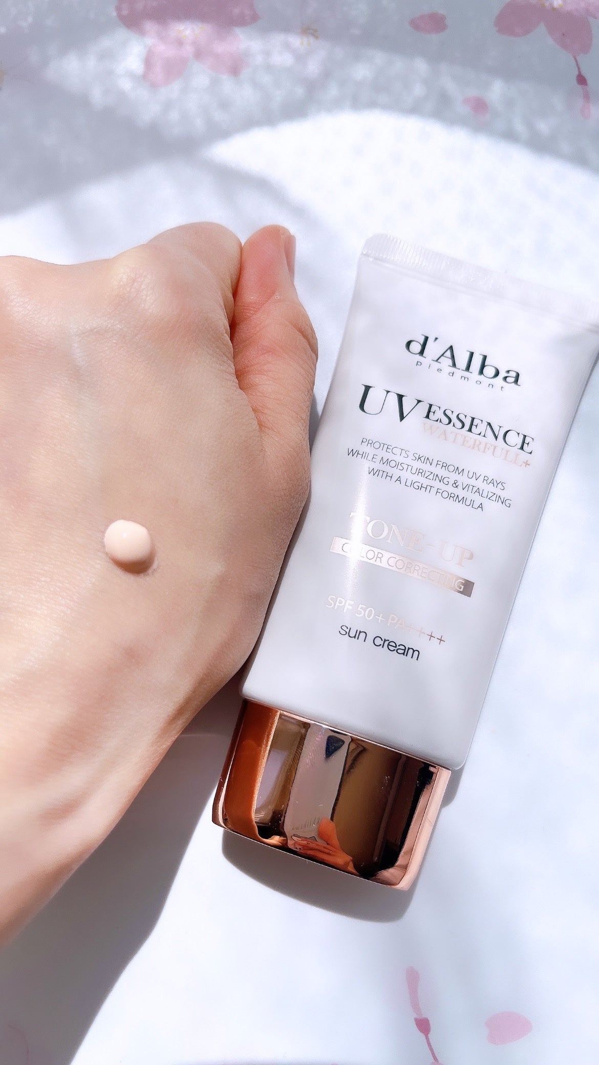 ウォータフルトーンアップサンクリーム/ダルバ/日焼け止めクリームを使ったクチコミ(2枚目)