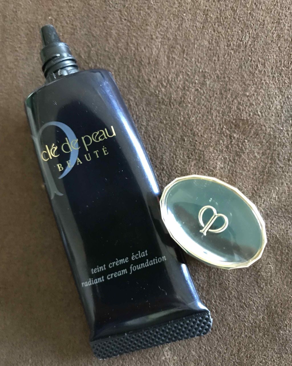 タンクレームエクラ/クレ・ド・ポー ボーテ/クリーム・エマルジョンファンデーションを使ったクチコミ(1枚目)