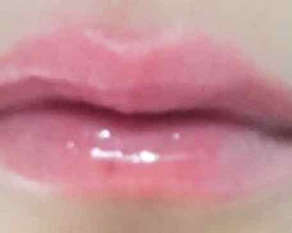 38°C / 99°F リップトリートメント (リップ美容液)/UZU BY FLOWFUSHI/リップケアを使ったクチコミ（3枚目）